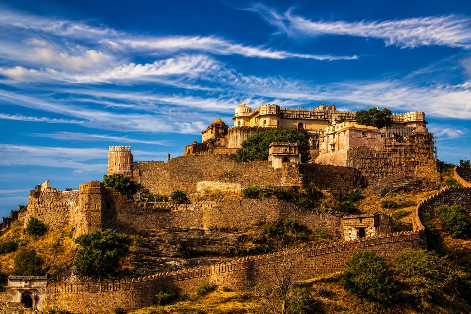 Kumbhalgarh Fort's perimeter wall in Rajasthan